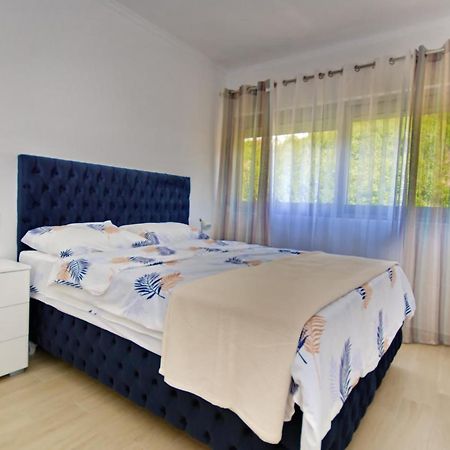 Apartment Martin Котор Екстериор снимка